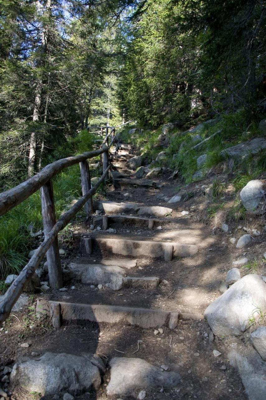 مادونا دي كامبيليو Rifugio Lago Nambino المظهر الخارجي الصورة